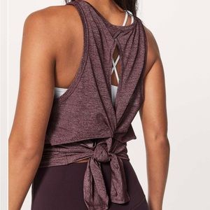 Lululemon like new Hold & Let Flow tank heathered black cherry